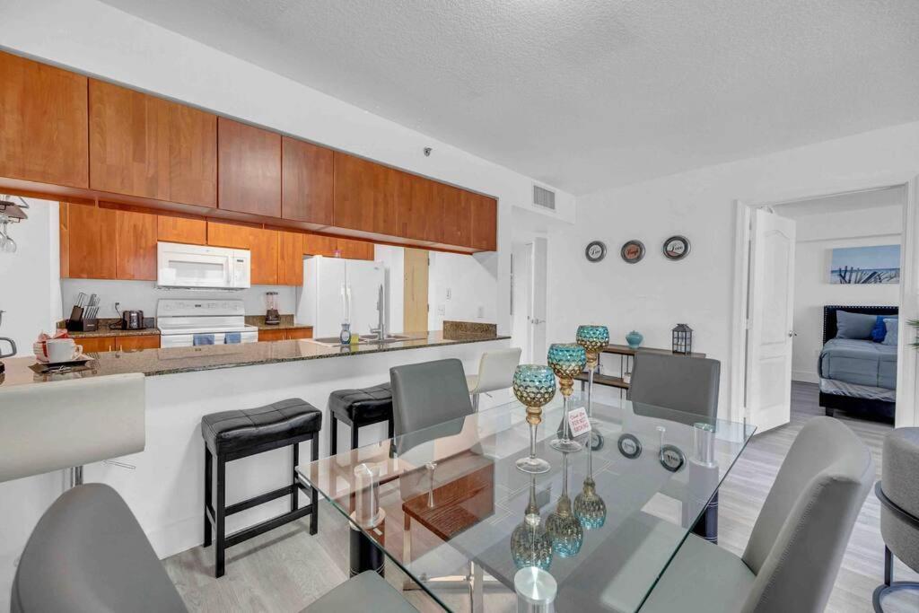 Spacious 1Bedroom Unit Brickell-Free Parking Майами Экстерьер фото